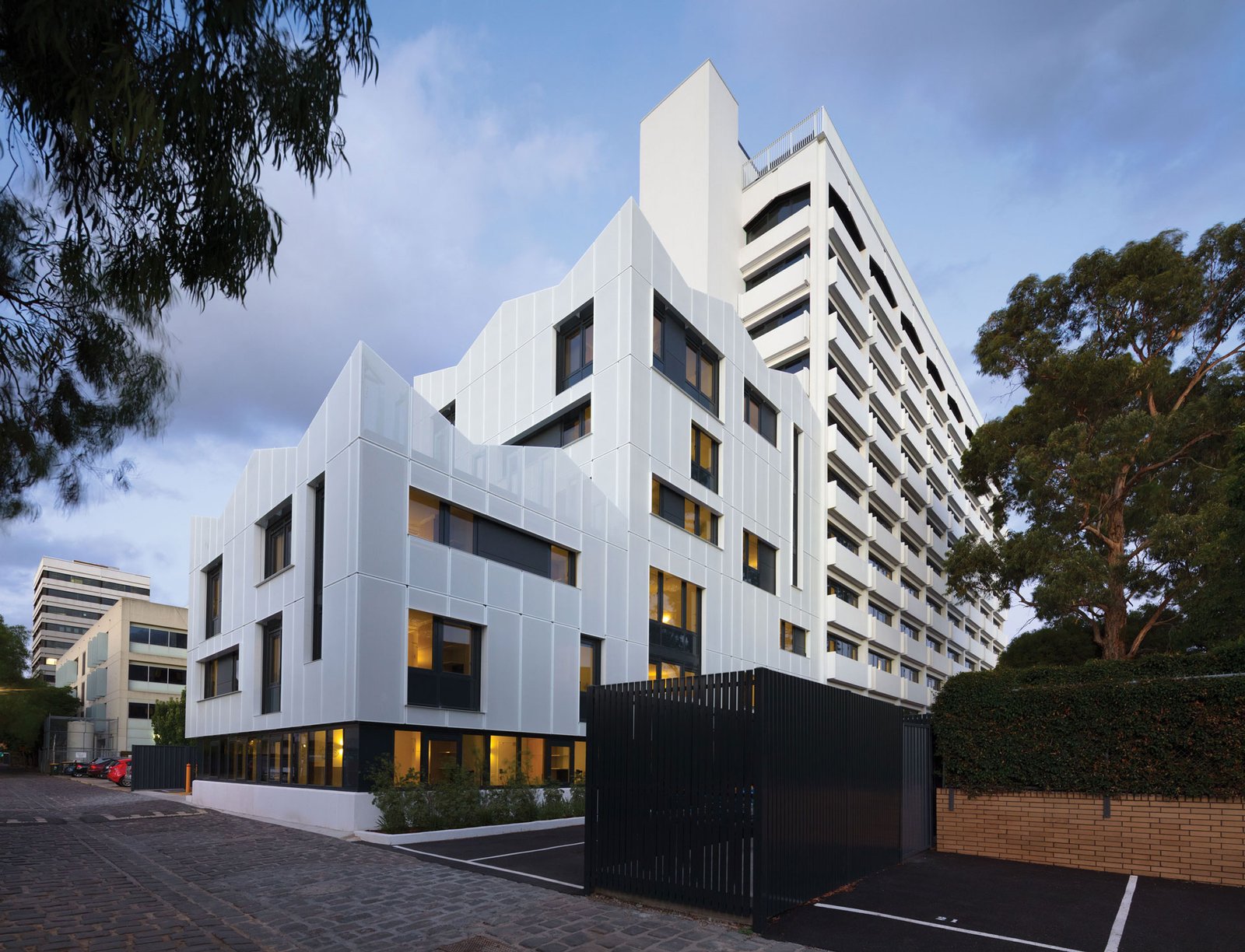 UOM 303 Royal Parade, Student Accommodation